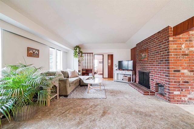 8657 Armstrong Ave, Burnaby East 8
