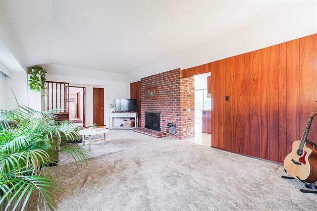 8657 Armstrong Ave, Burnaby East 5