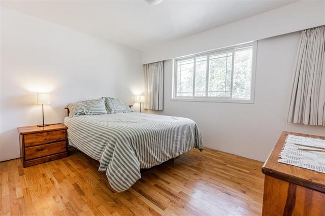 8742 Armstrong Ave., Burnaby East 11