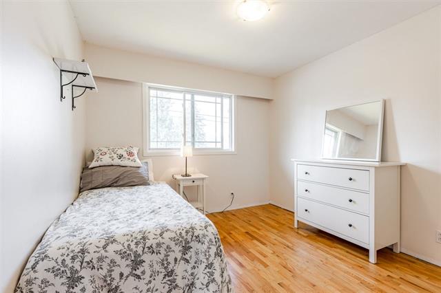 8742 Armstrong Ave., Burnaby East 12