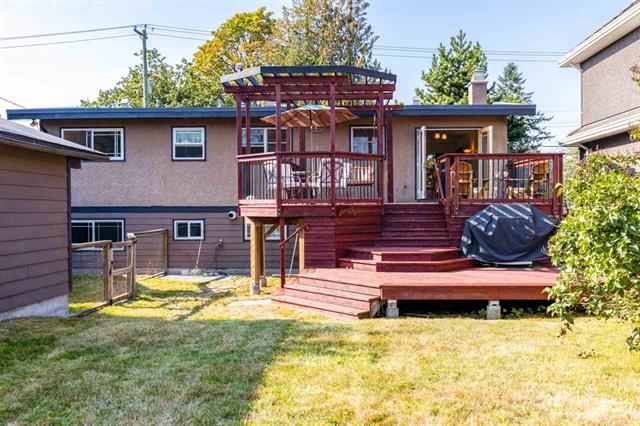 8742 Armstrong Ave., Burnaby East 22