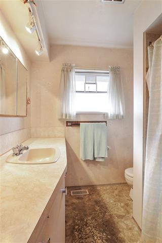 95 N Glynde Ave, Burnaby North 21