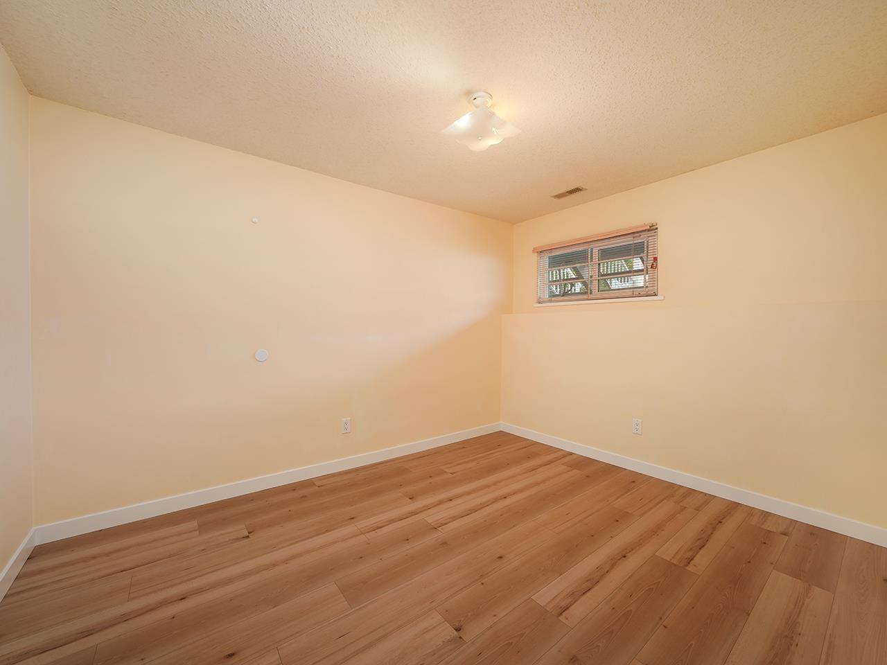7212 16TH Avenue, Burnaby East 15