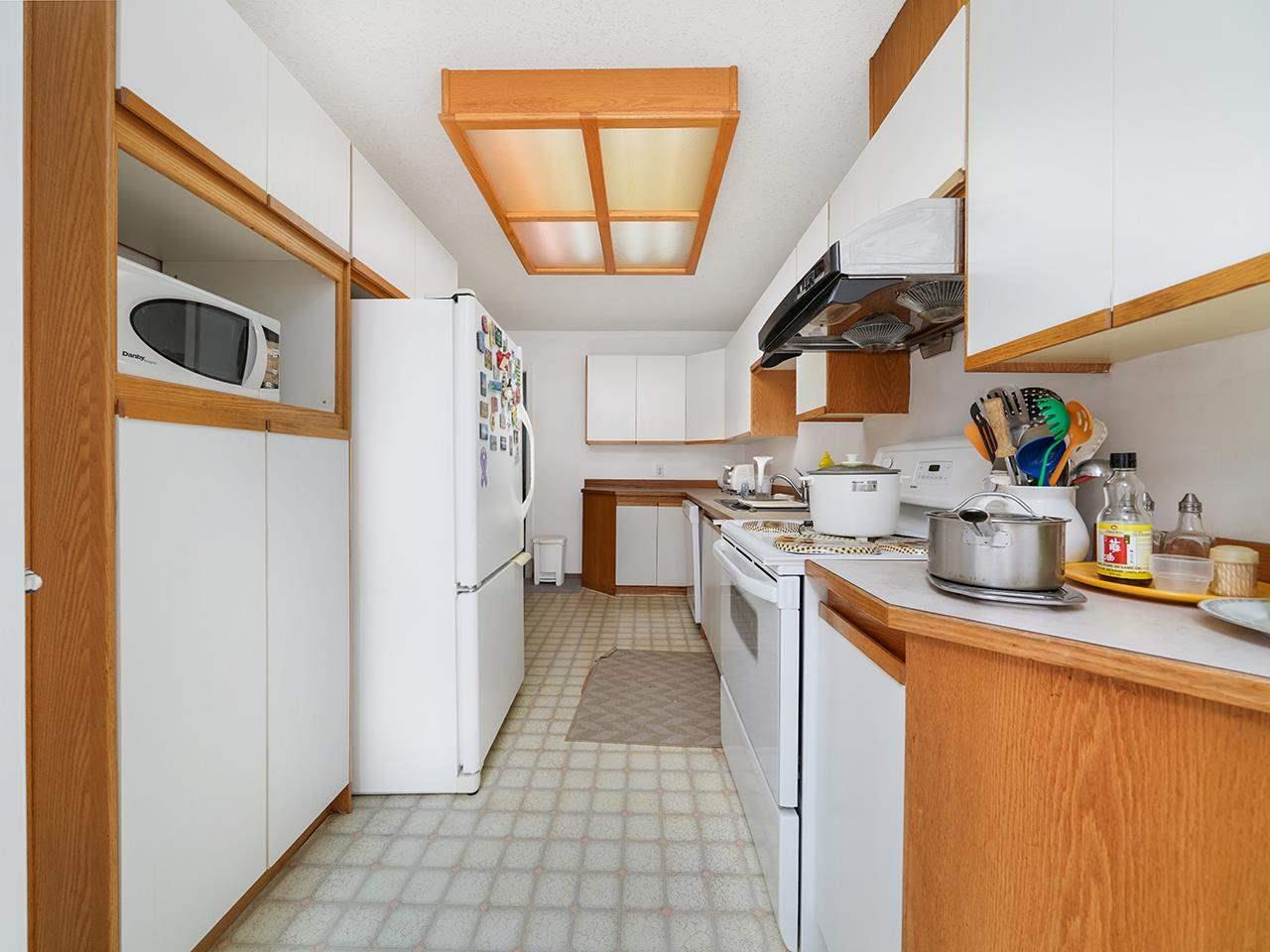 7212 16TH Avenue, Burnaby East 7