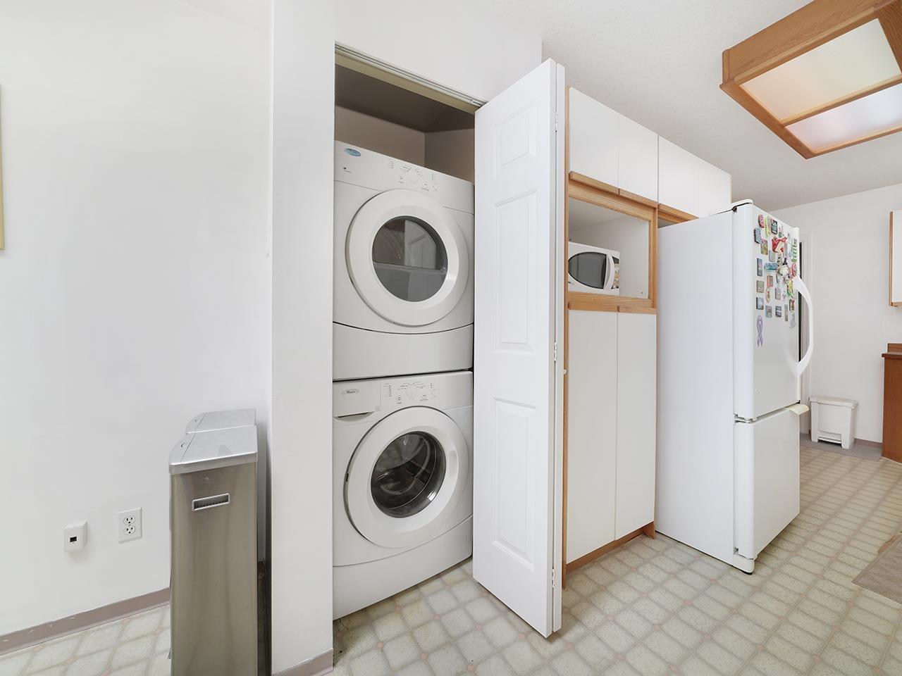 7212 16TH Avenue, Burnaby East 8