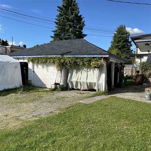 7513 7515 16th Ave, Burnaby East 18