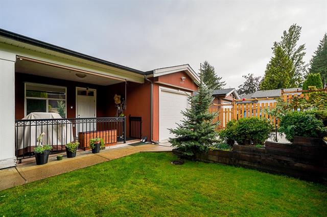 8125 10th Ave, Burnaby East 38