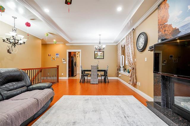 8125 10th Ave, Burnaby East 6