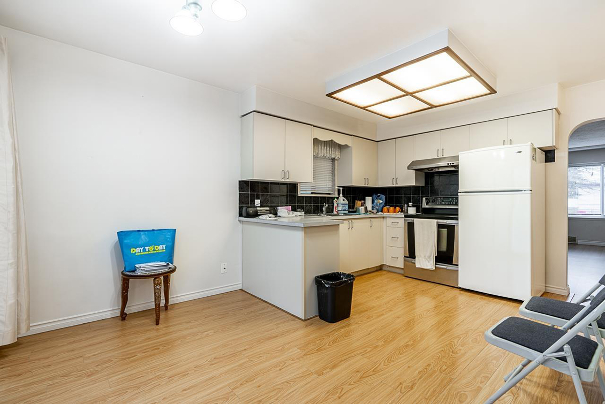 6279 Imperial Street, Burnaby South 11