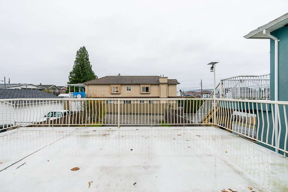 6279 Imperial Street, Burnaby South 22