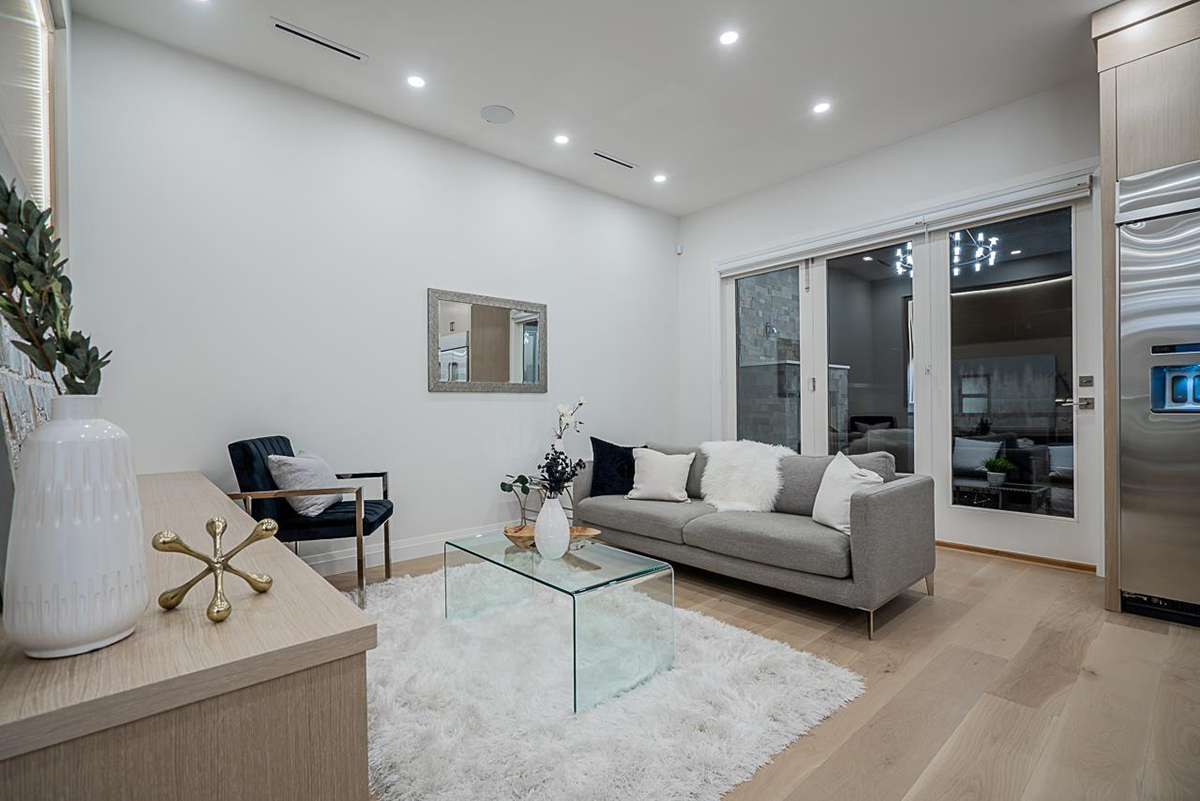 4818 Pender Street, Burnaby North 24