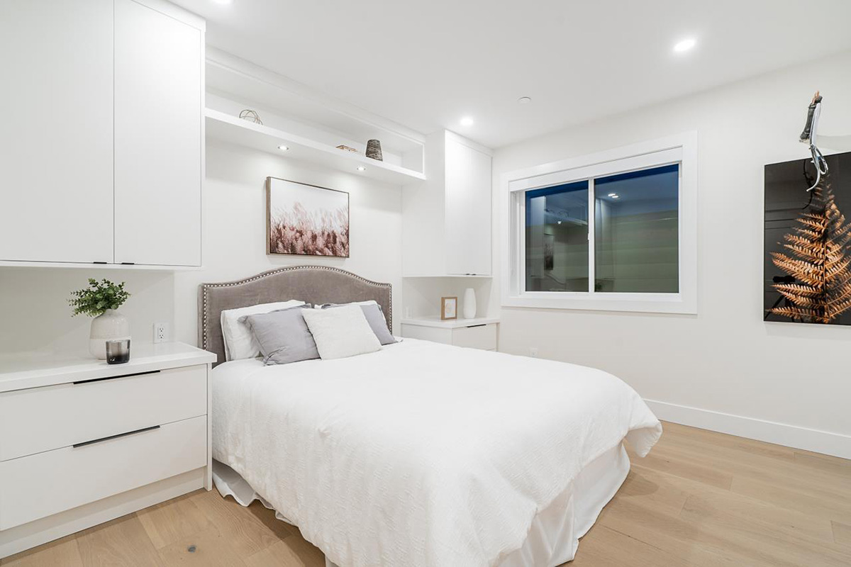 3210 CHARLES ST, Vancouver East 20