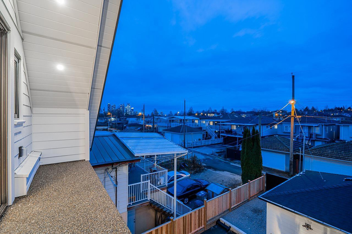 3210 CHARLES ST, Vancouver East 27