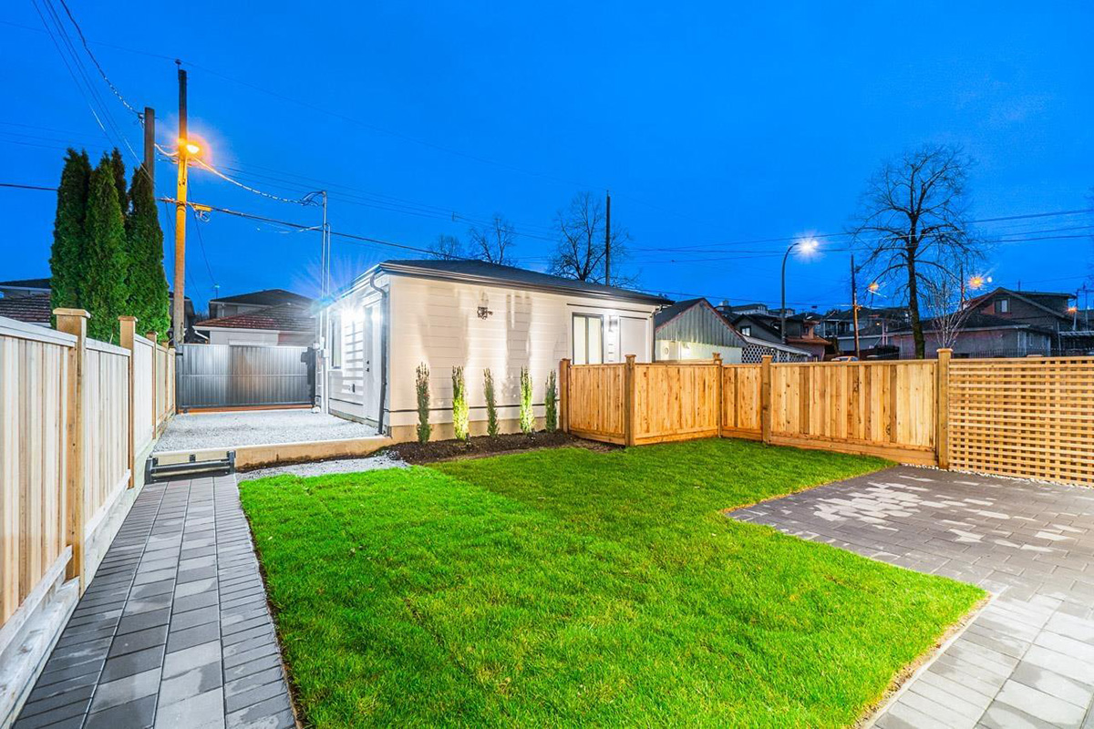 3210 CHARLES ST, Vancouver East 30
