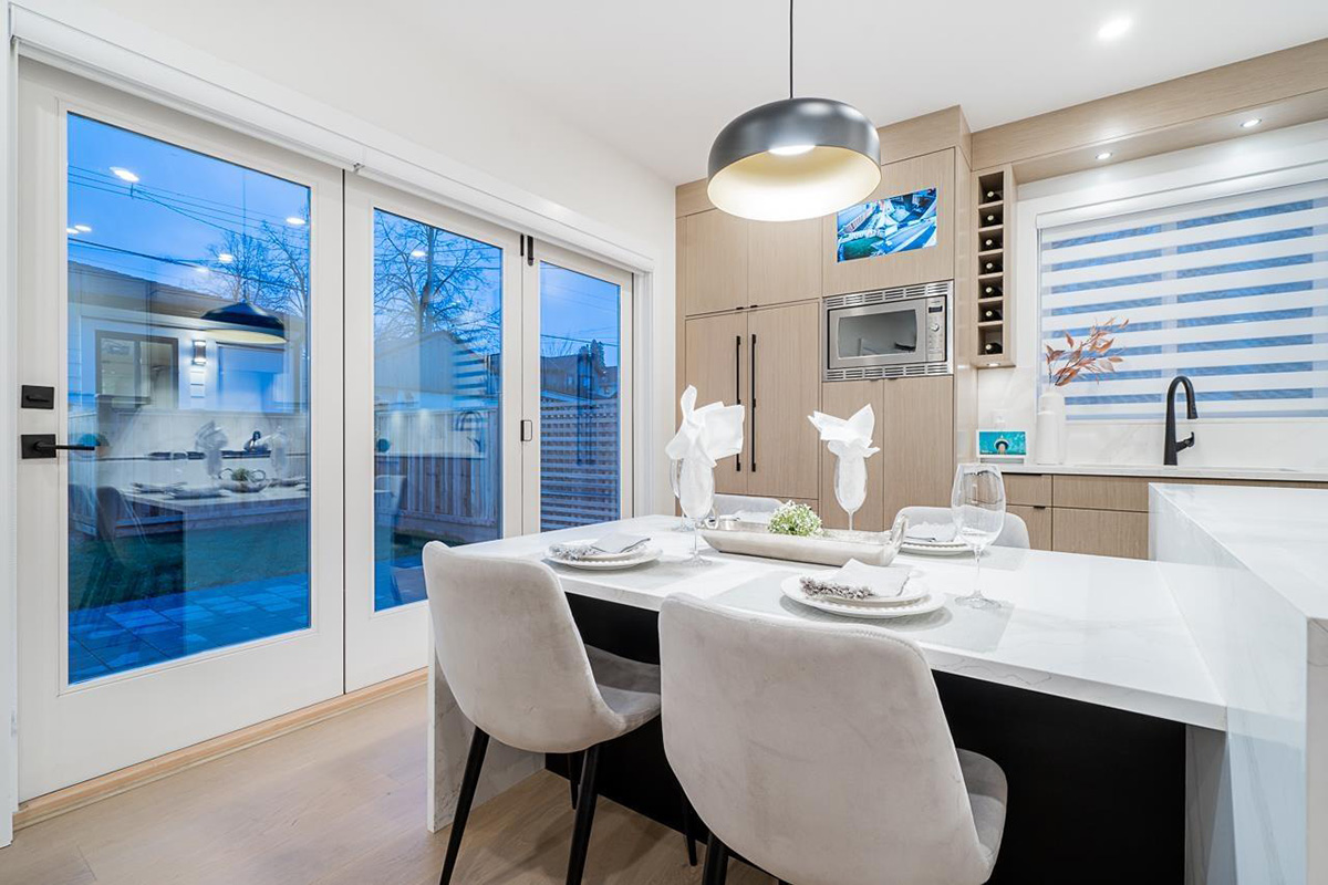 3210 CHARLES ST, Vancouver East 7