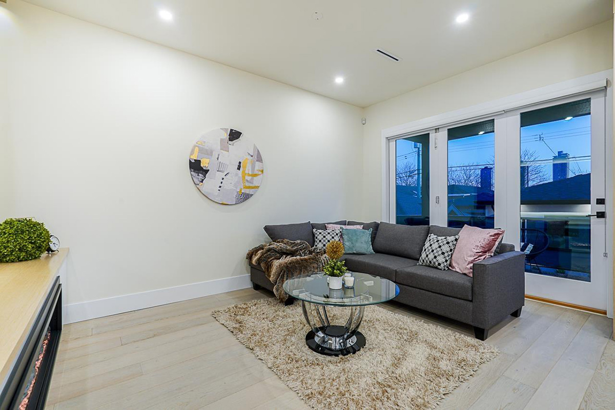 4420 Union Street, Burnaby North 15