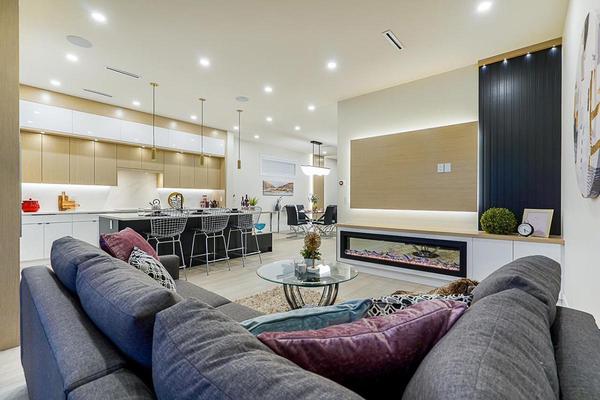 4420 Union Street, Burnaby North 16