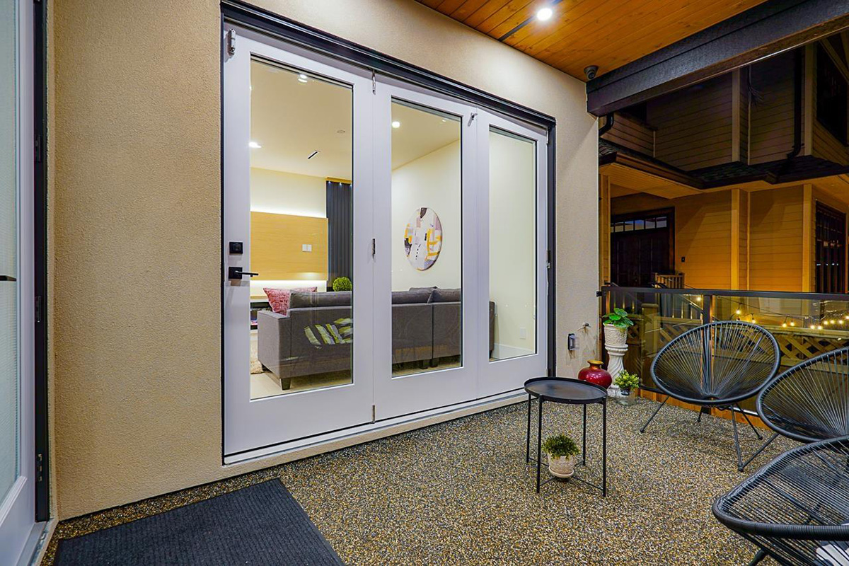 4420 Union Street, Burnaby North 18