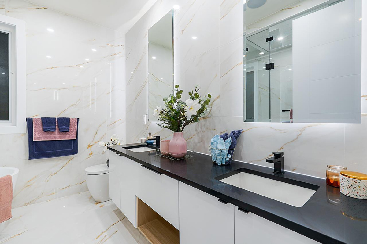 4420 Union Street, Burnaby North 25