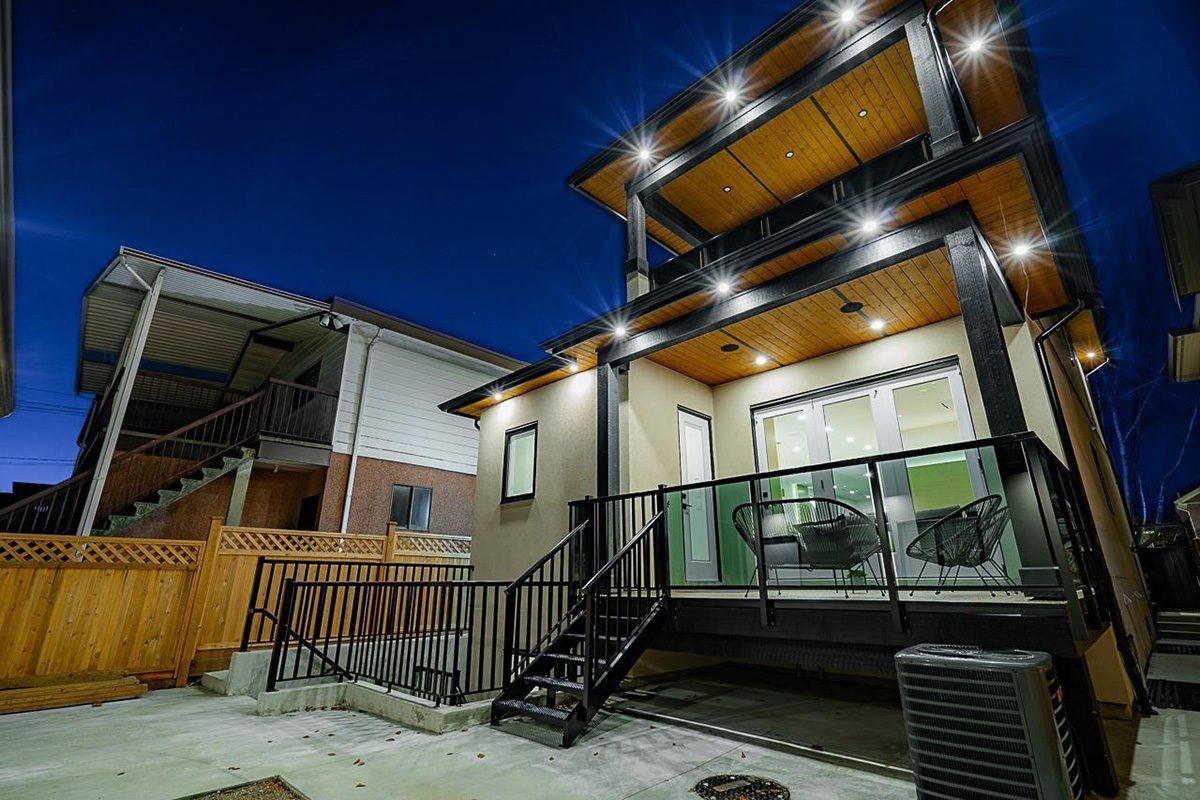 4420 Union Street, Burnaby North 37