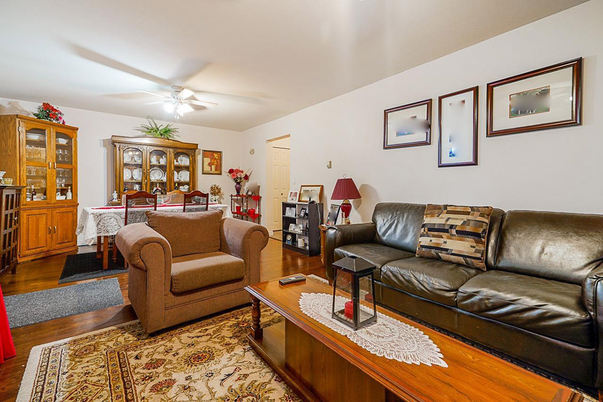 4849 Canada Way, Burnaby North 10
