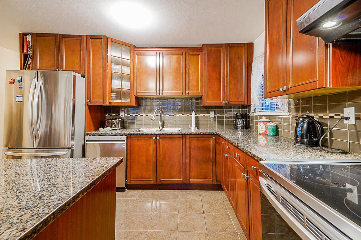 4849 Canada Way, Burnaby North 5
