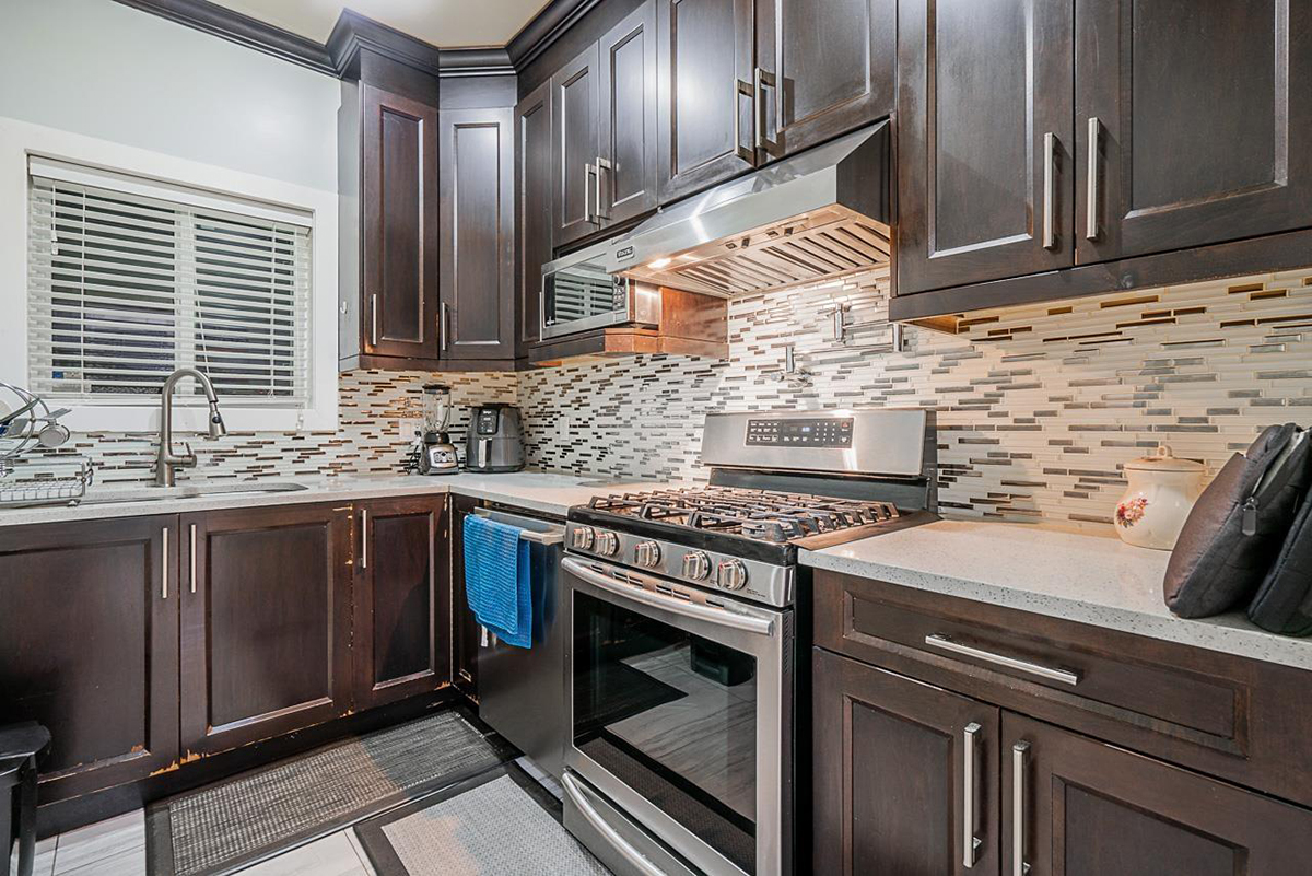 7969 16th Avenue, Burnaby East 14