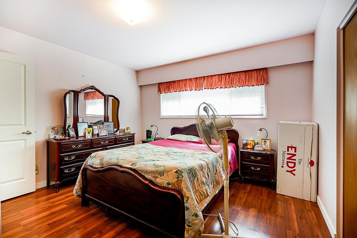 11296 88A Avenue, North Delta 14