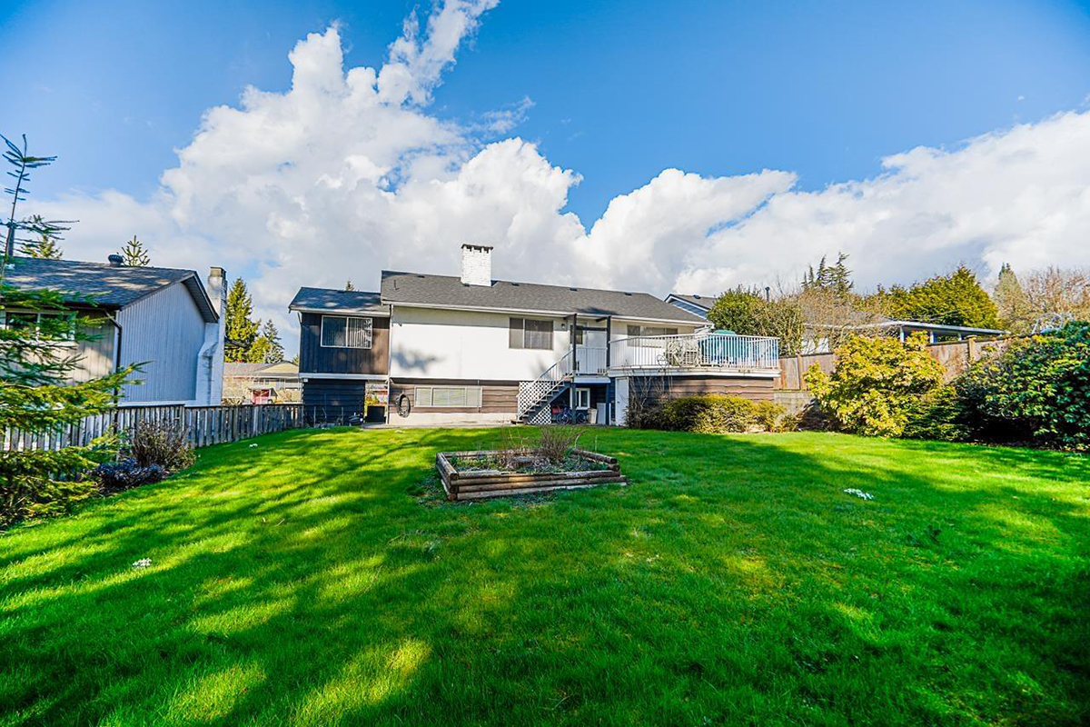 11296 88A Avenue, North Delta 26