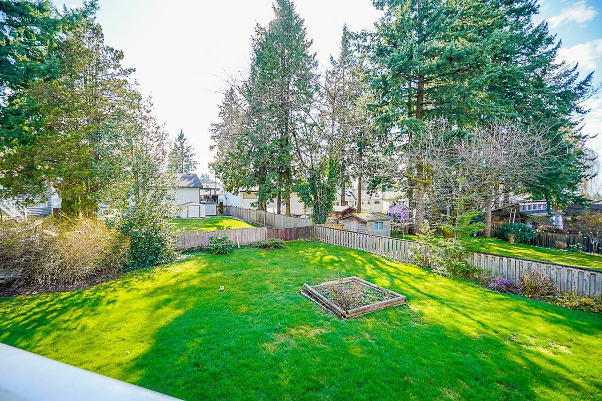 11296 88A Avenue, North Delta 28