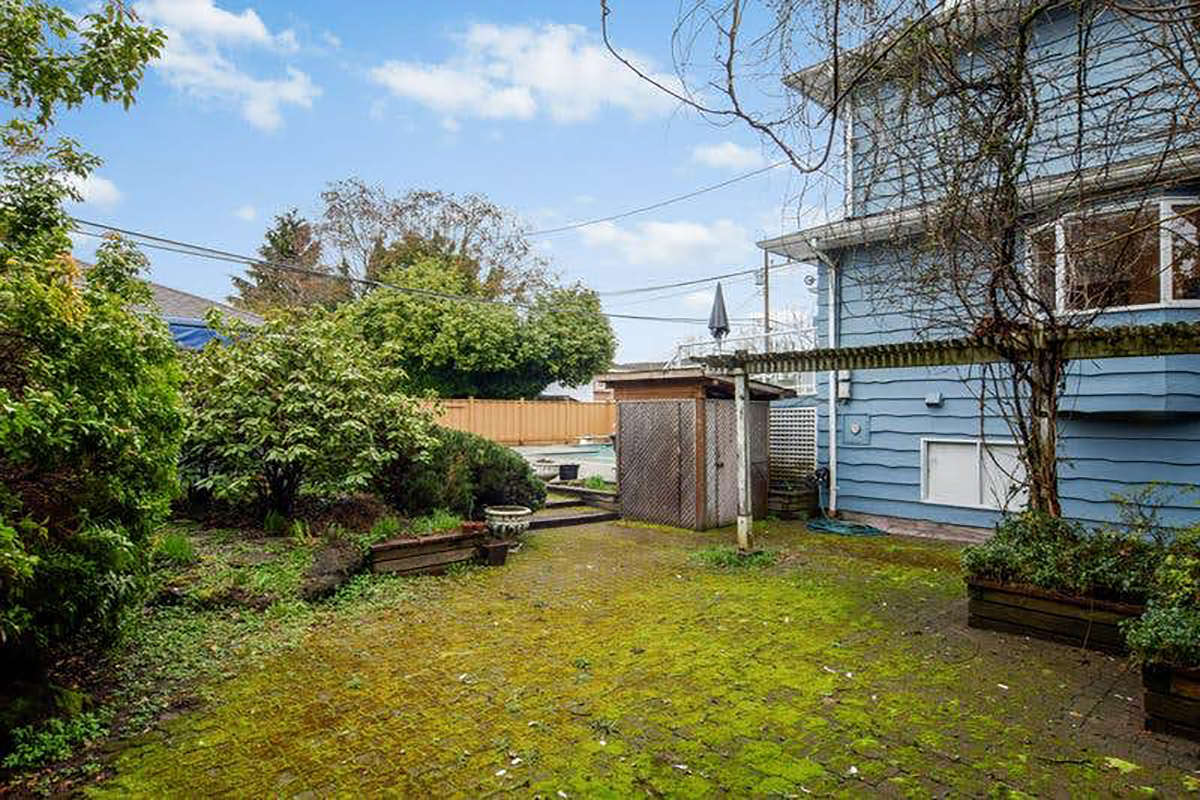 3775 Elmwood Street, Burnaby 33