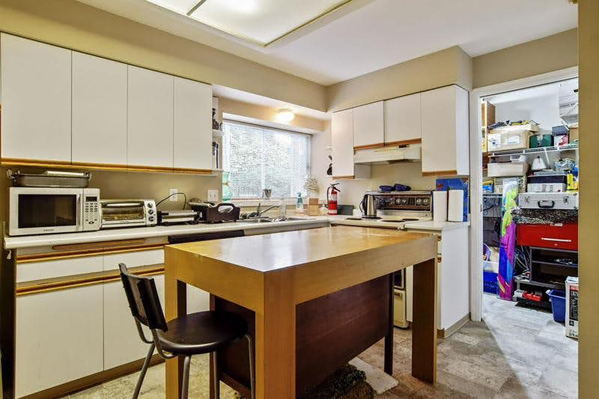 3775 Elmwood Street, Burnaby 28
