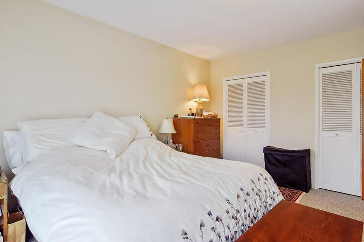 3775 Elmwood Street, Burnaby 18