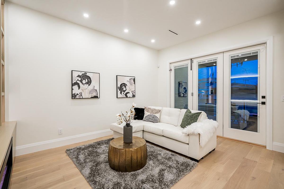 4858 Pender Street, Burnaby 11
