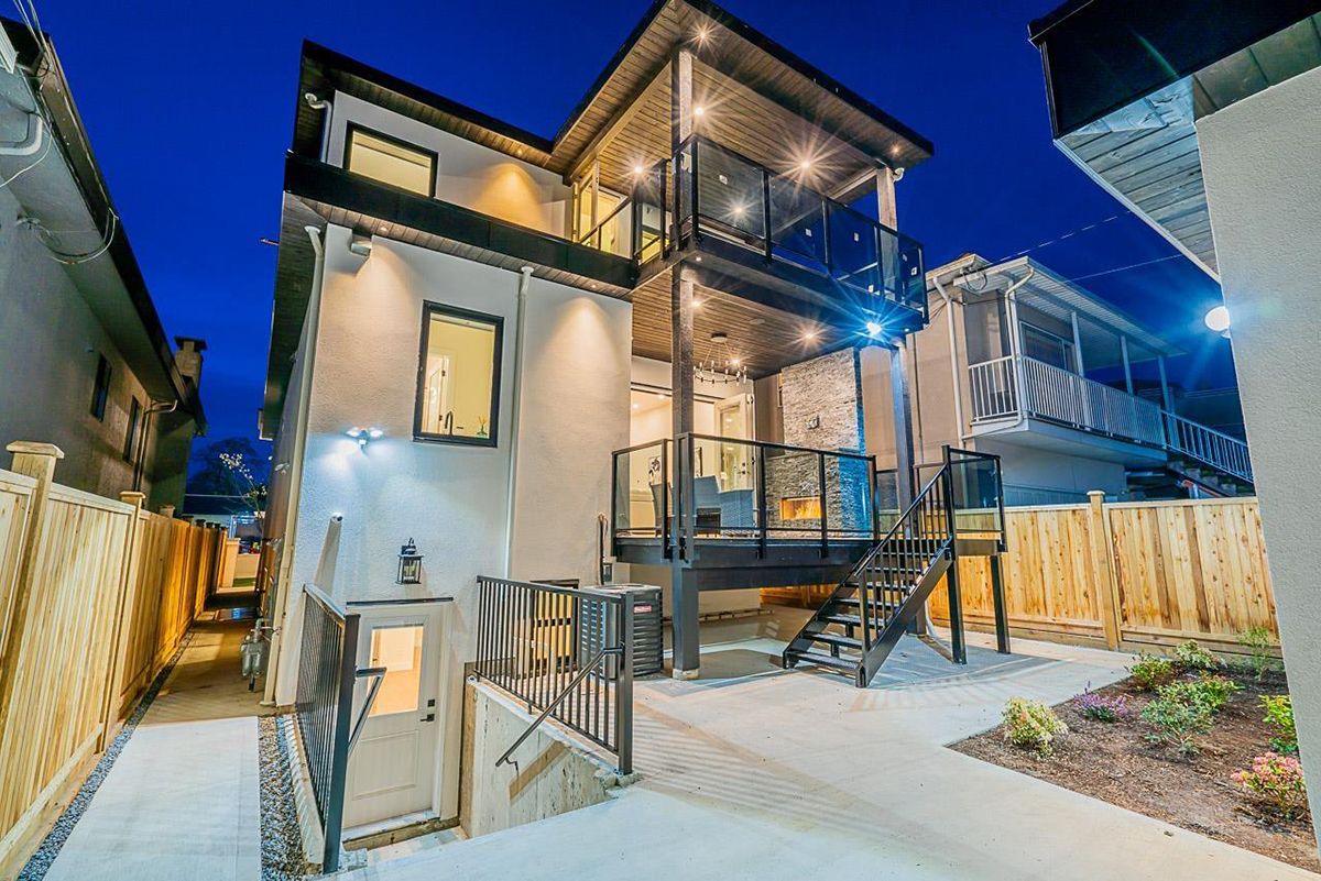 4858 Pender Street, Burnaby 33