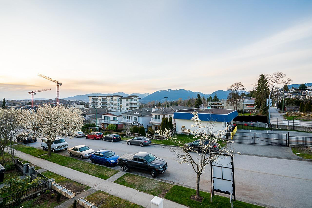 4858 Pender Street, Burnaby 37