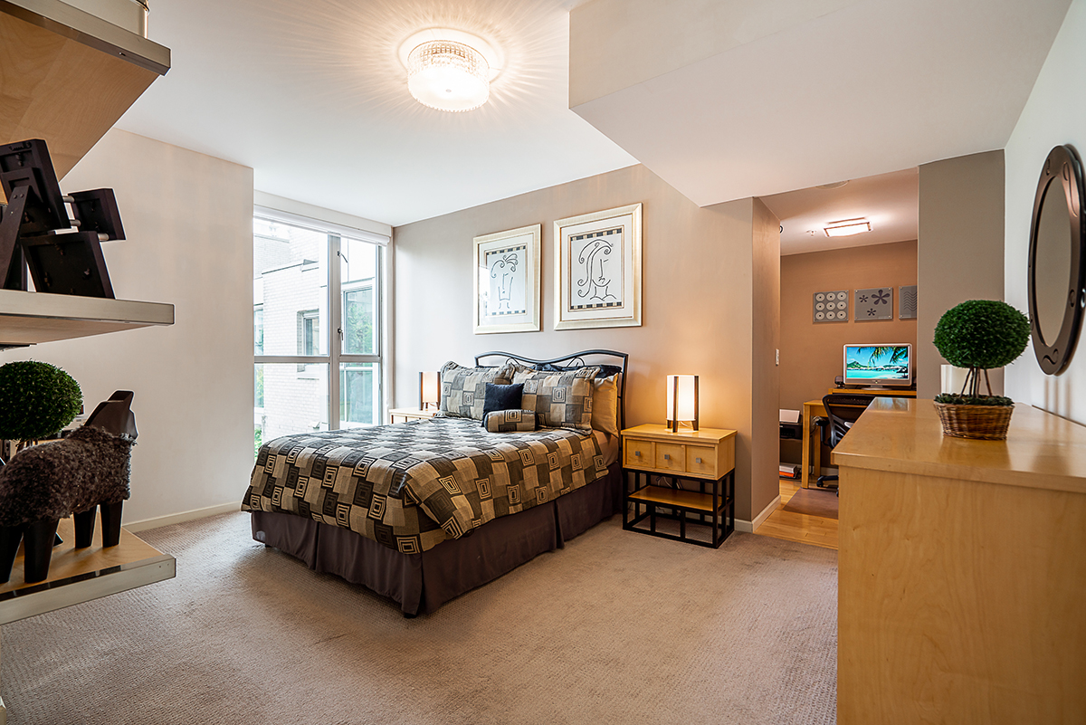 301 928 Richards Street, Vancouver 16