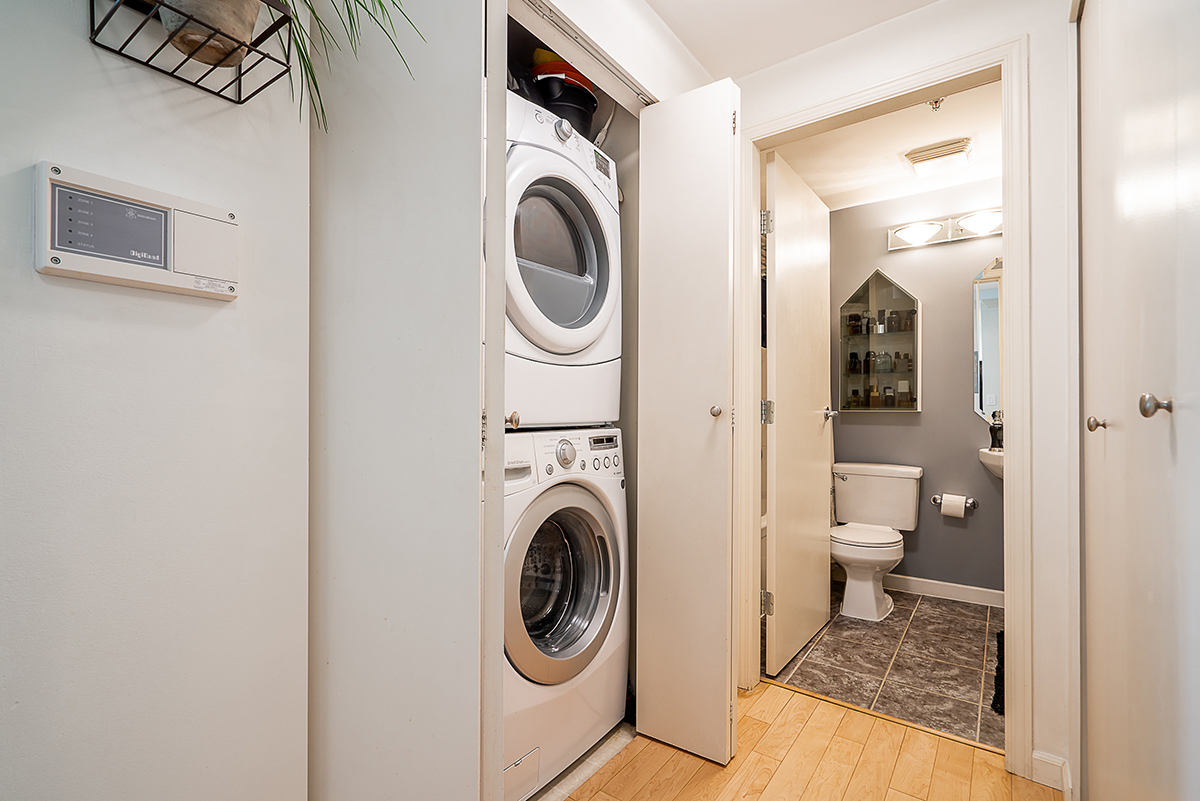 301 928 Richards Street, Vancouver 28