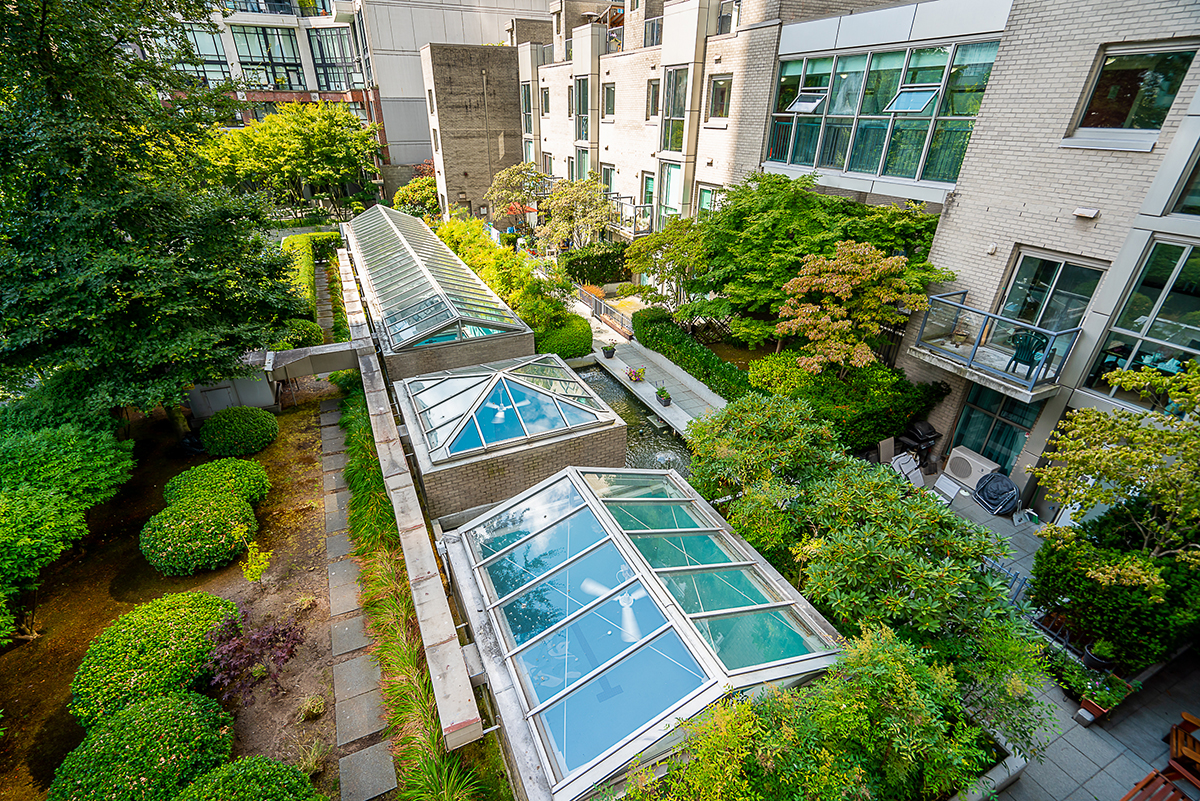 301 928 Richards Street, Vancouver 33