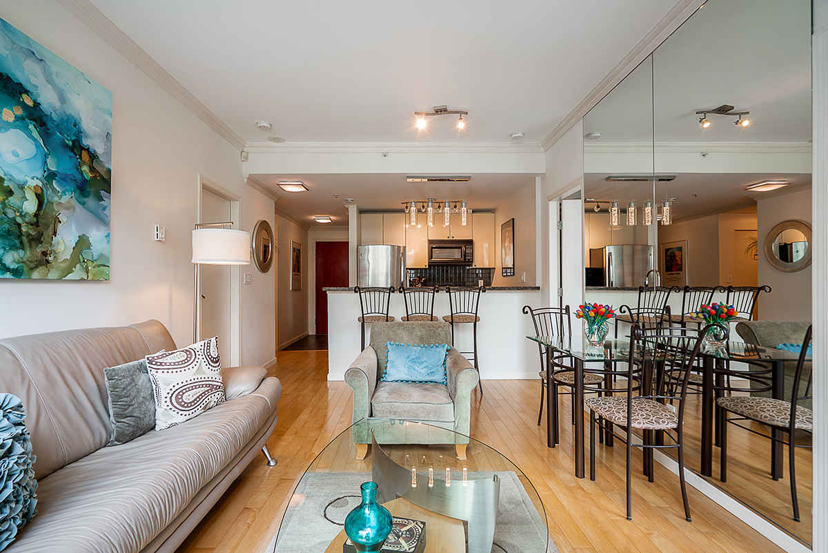 301 928 Richards Street, Vancouver 13