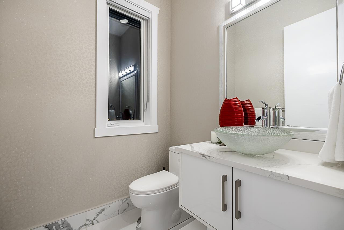 8871 Monroe Avenue, Burnaby 15