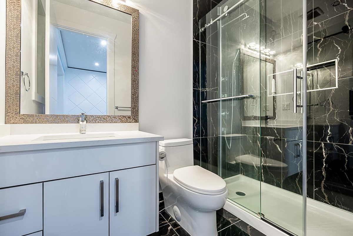 8871 Monroe Avenue, Burnaby 20