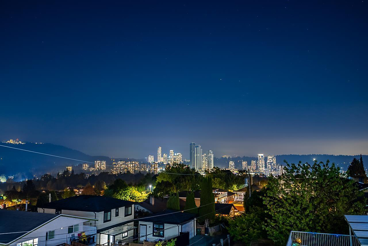 8871 Monroe Avenue, Burnaby 25