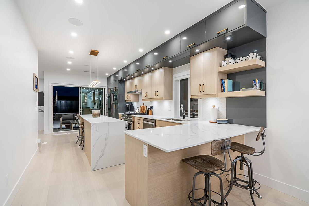 8144 16th Avenue, Burnaby 10