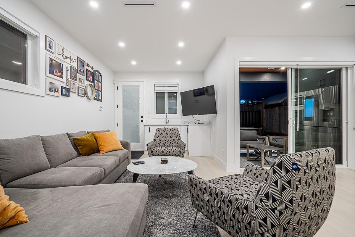 8144 16th Avenue, Burnaby 17