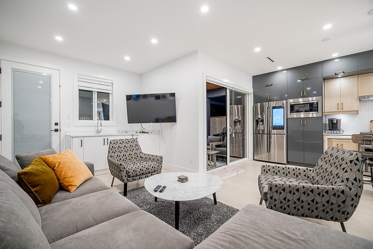8144 16th Avenue, Burnaby 19