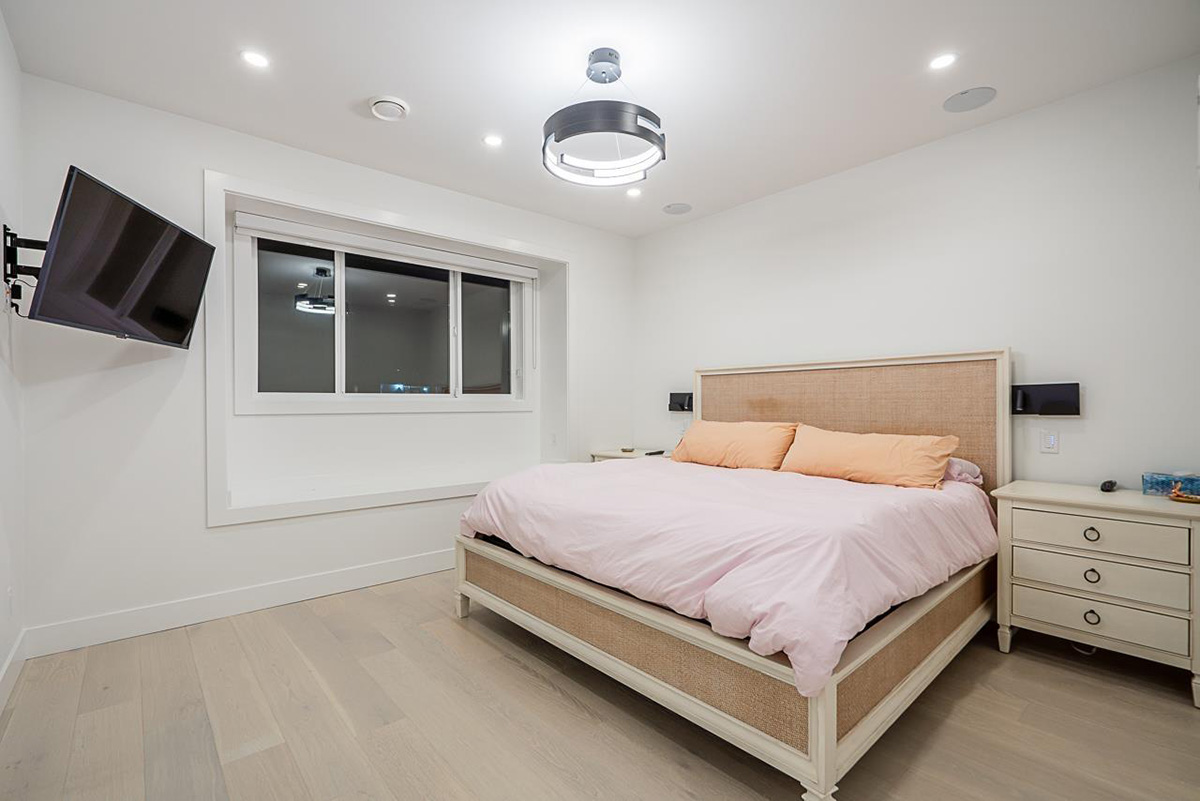 8144 16th Avenue, Burnaby 24