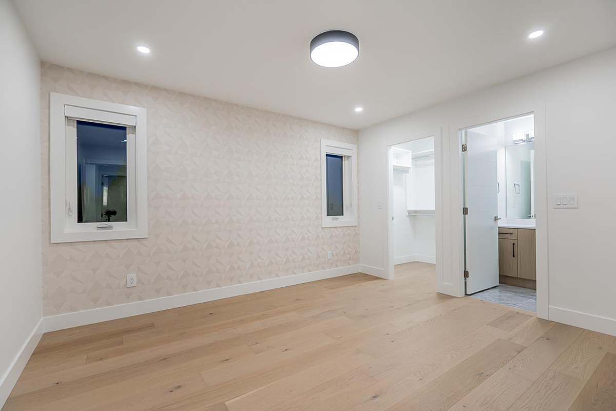 7740 Rosewood Street, Burnaby 25