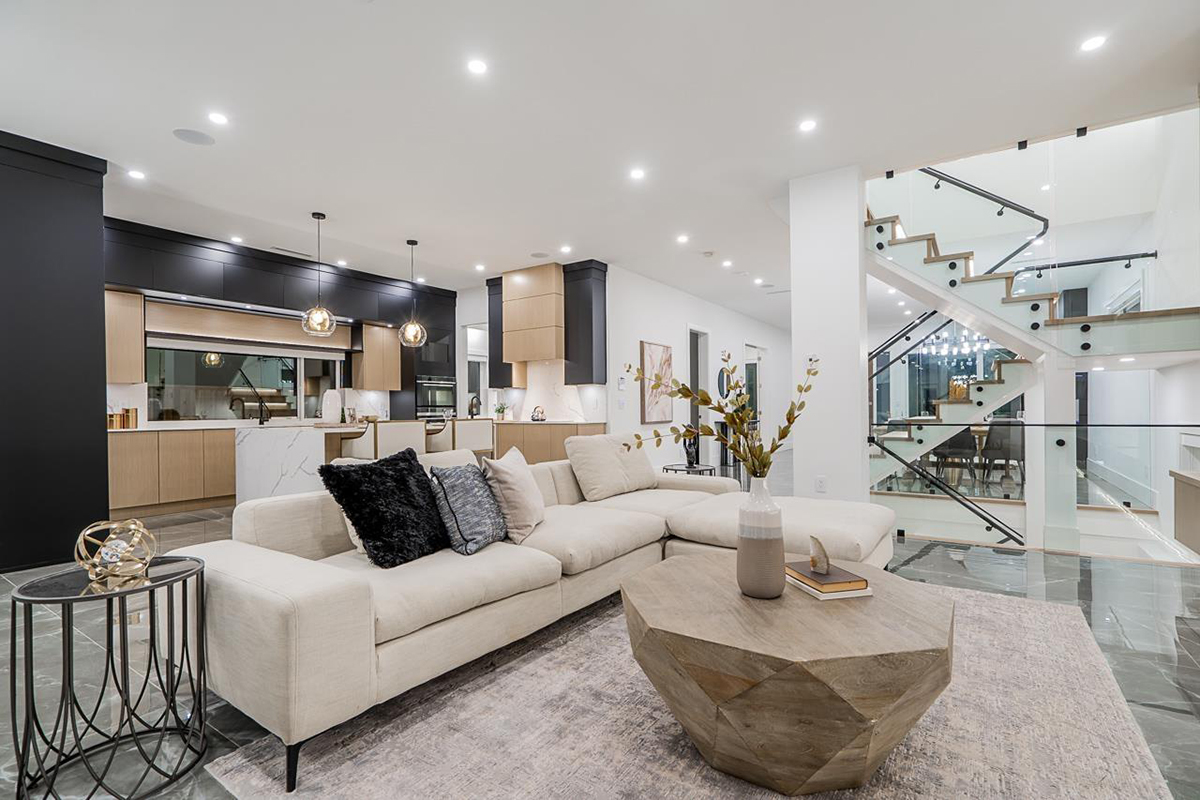 7740 Rosewood Street, Burnaby 9