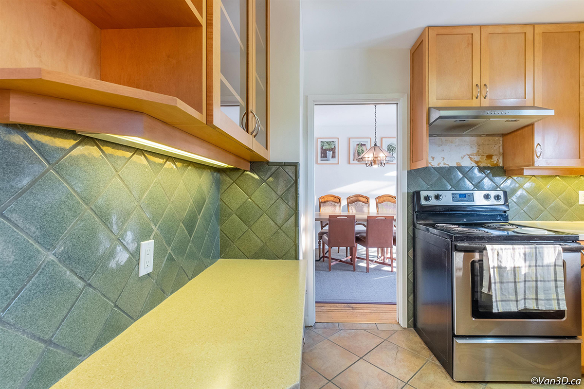 6050 Buchanan Street, Burnaby 11